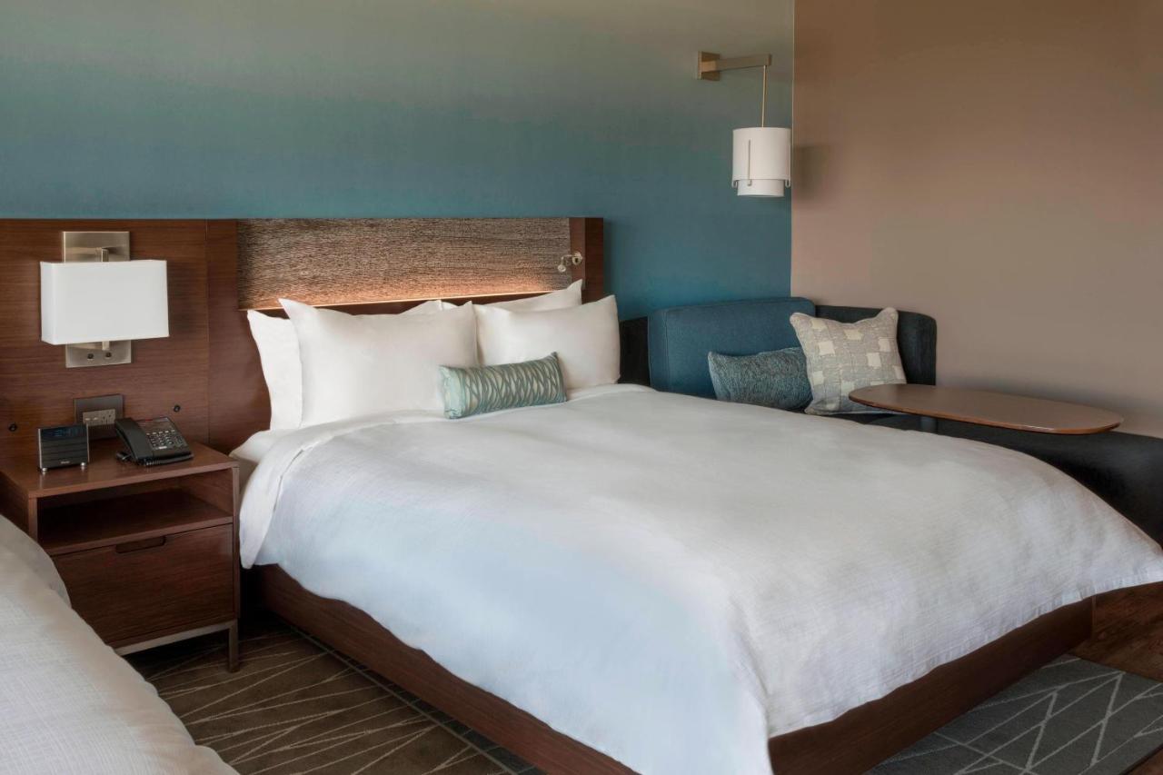 Buffalo Marriott At Lecom Harborcenter Екстер'єр фото