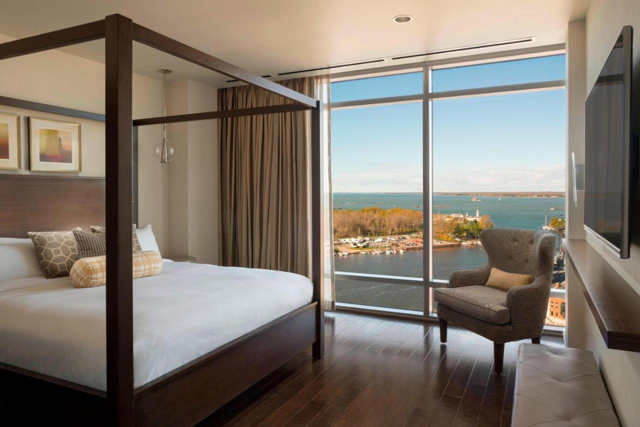 Buffalo Marriott At Lecom Harborcenter Екстер'єр фото