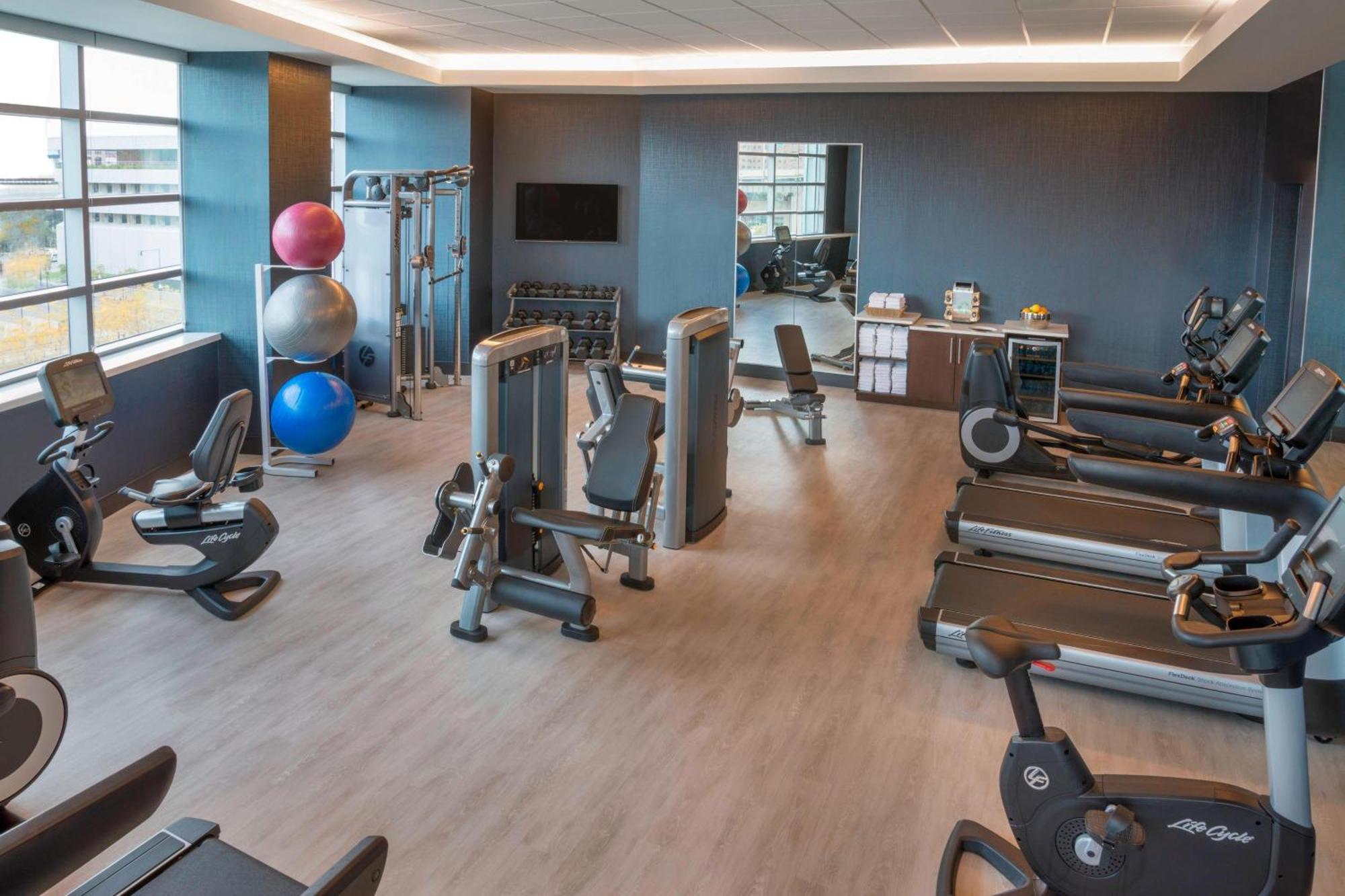 Buffalo Marriott At Lecom Harborcenter Екстер'єр фото
